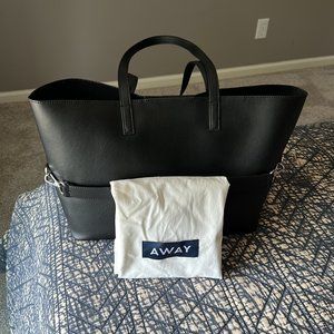 AWAY Longitude tote, black, new without tags